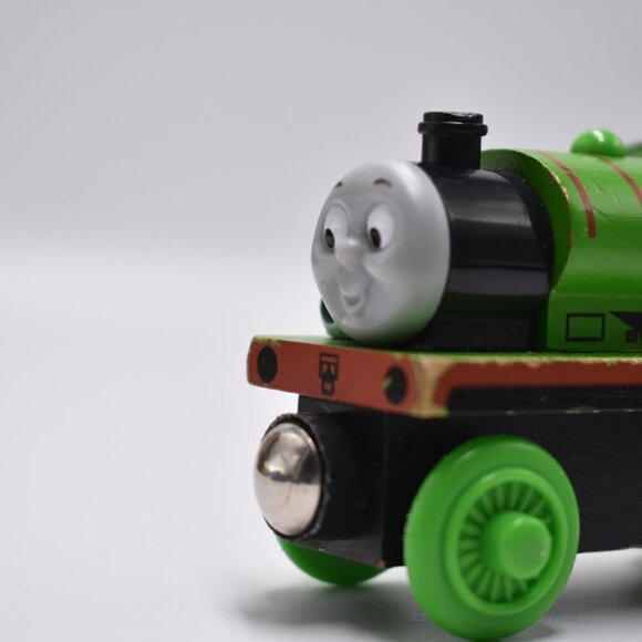 Thomas & Friends Wooden Railway Magnetic Percy 6 Lights & Sounds 2003 Tested - Picture 2 of 8